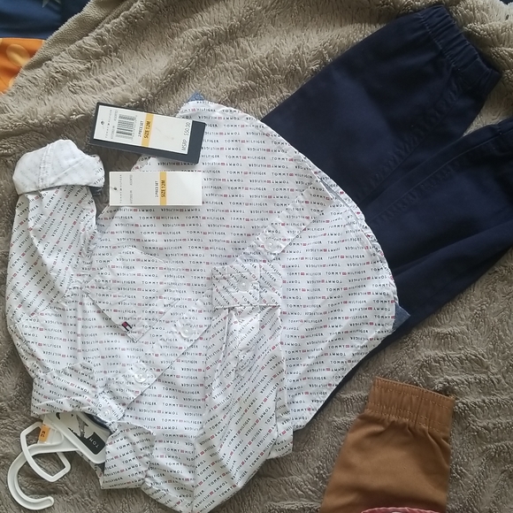 2 12m Sets - Picture 2 of 3